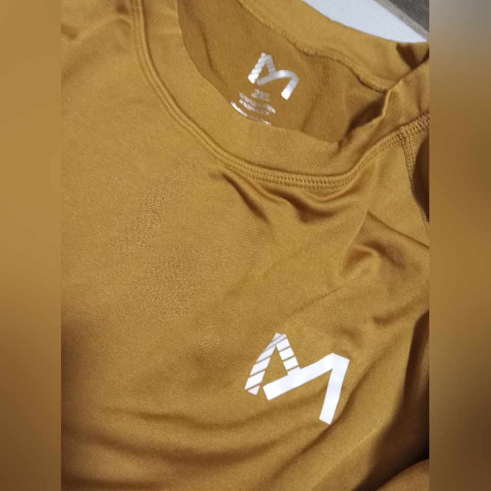 Men's long sleeve 2xl top - Picture 3 of 5